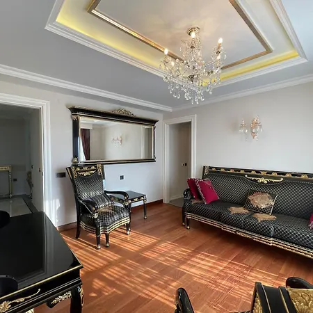 Апартаменты Exclusive Penthouse With Stunning Castle & Sea Views , 3 Bedrooms Of Pure Elegance *