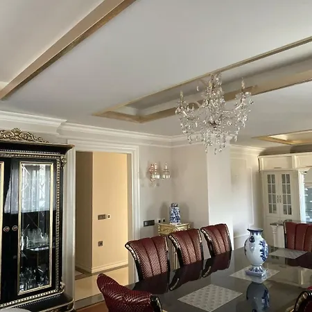 Apartment Exclusive Penthouse With Stunning Castle & Sea Views , 3 Bedrooms Of Pure Elegance